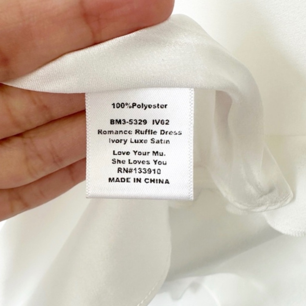 Show Me Your Mumu Romance Ruffle Maxi Dress in Ivory Luxe Satin Medium - Picture 4 of 5